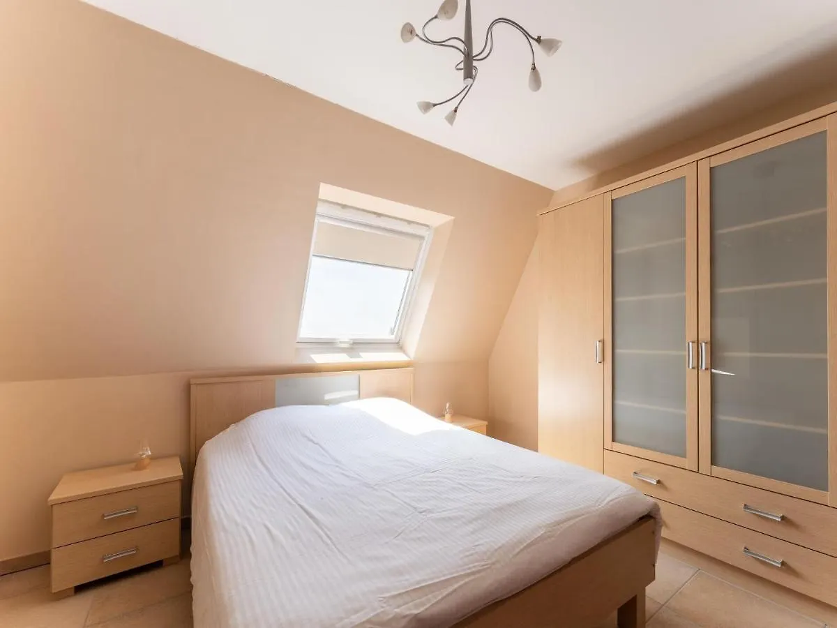 Nice Apartment In Bredene With Balcony