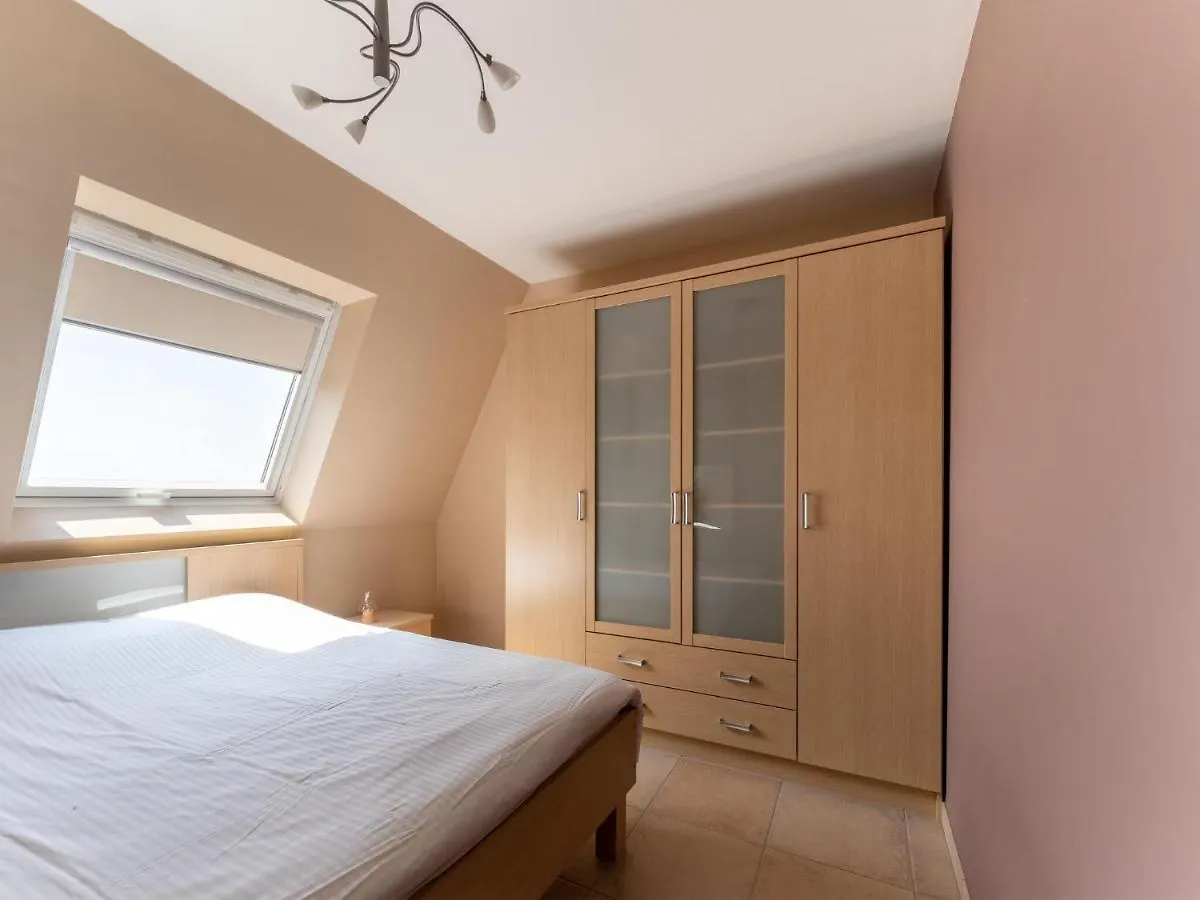Nice Apartment In Bredene With Balcony