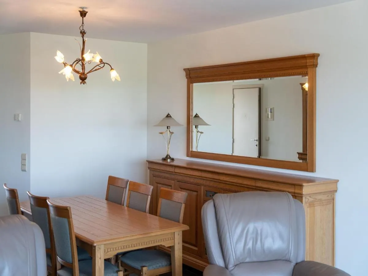 Nice Apartment In Bredene With Balcony 0*,  比利时