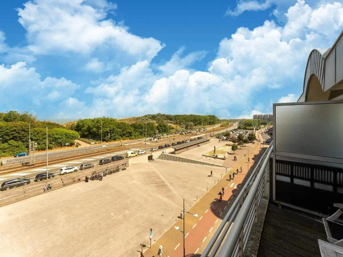 Nice Apartment In Bredene With Balcony 比利时