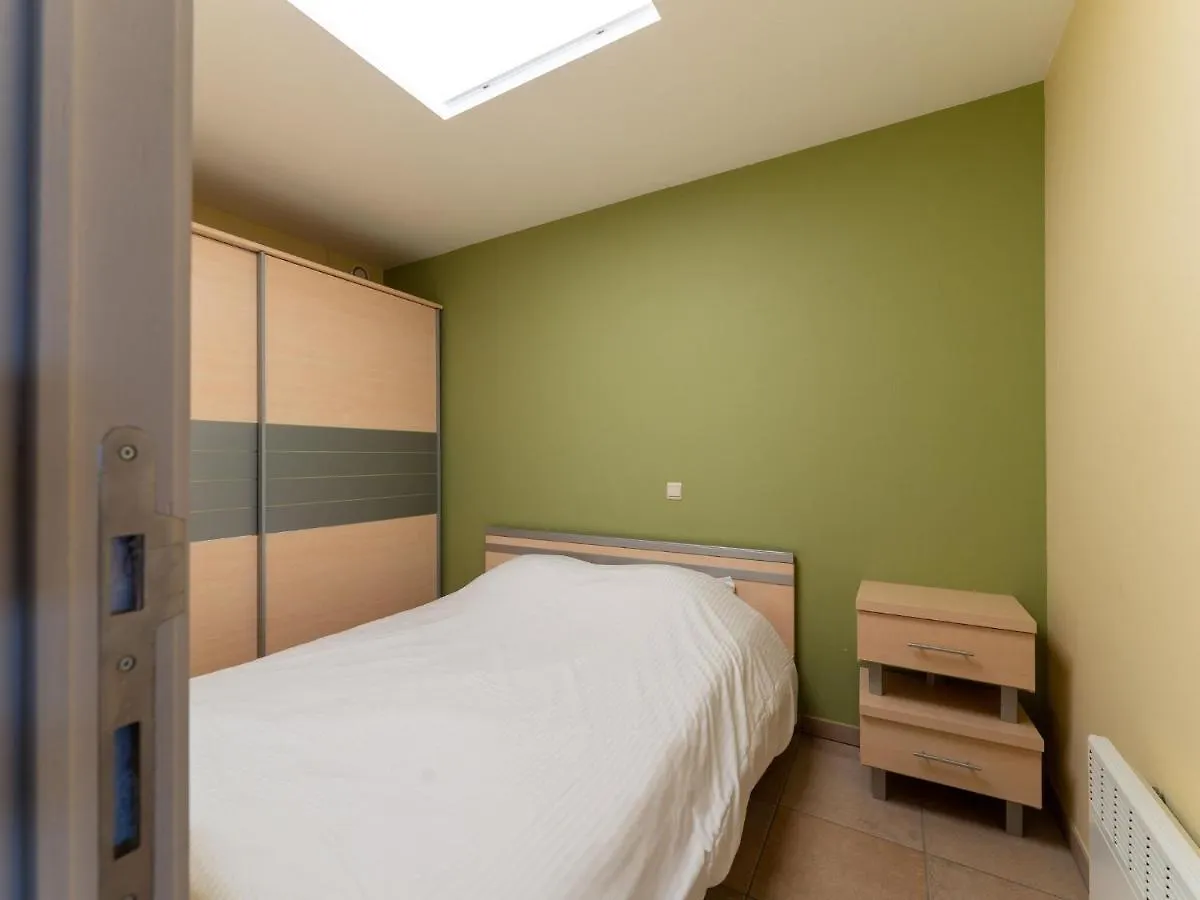 Nice Apartment In Bredene With Balcony