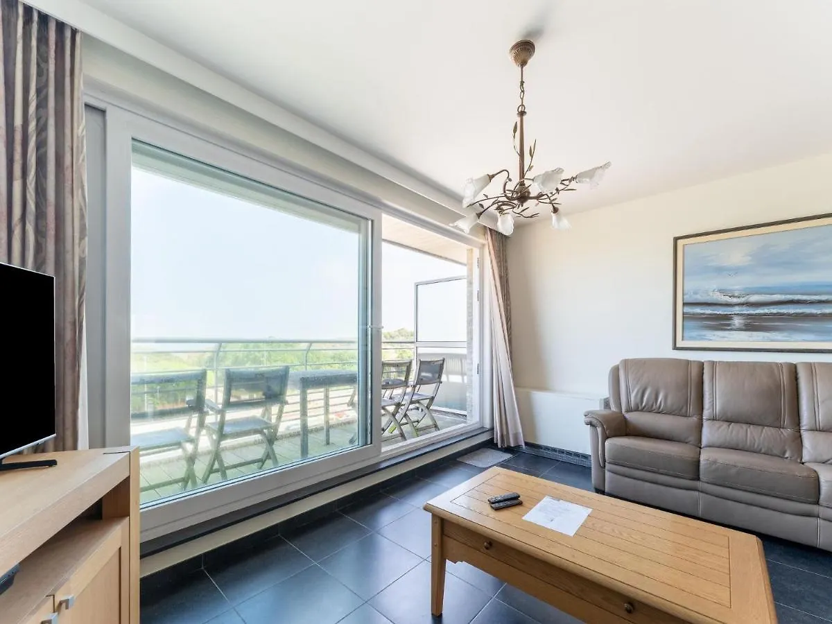Nice Apartment In Bredene With Balcony